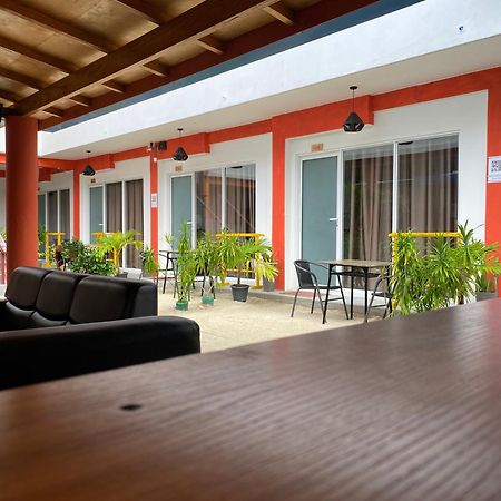 Dacha Thoddoo White Sand Экстерьер фото