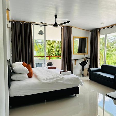 Dacha Thoddoo White Sand Экстерьер фото
